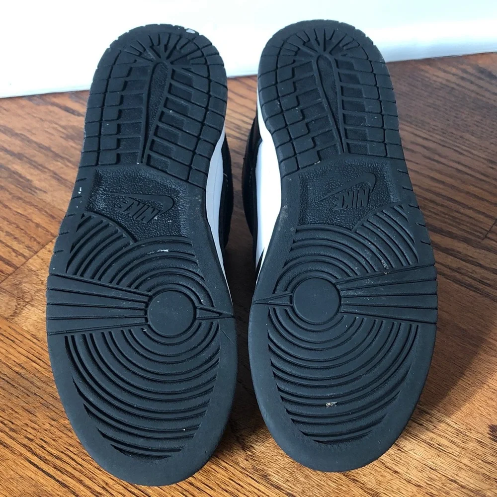 Nike from smoke